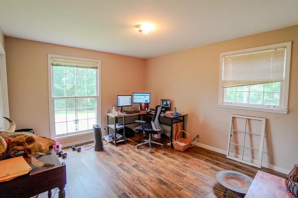 1094B Center Point Road Hendersonville TN 37075