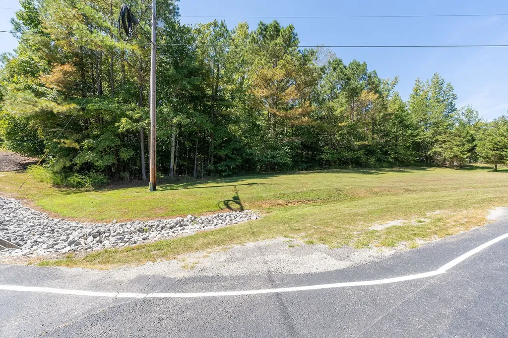 18 Hidden Pointe Lane Sparta TN 38583