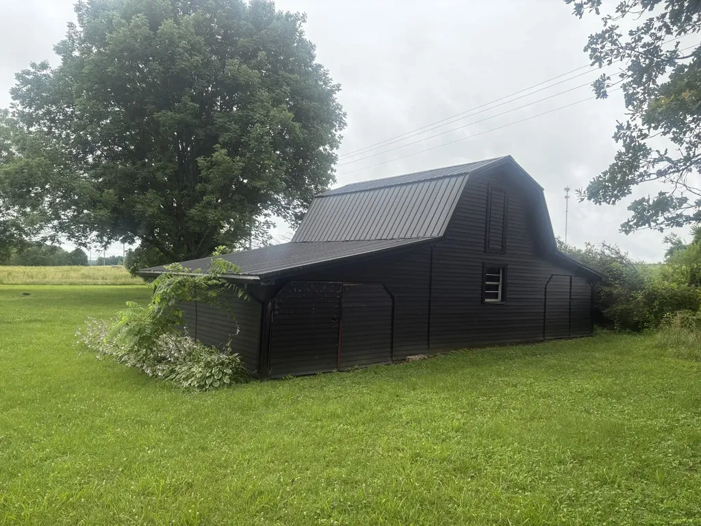 3735 Waynesboro Highway Lawrenceburg TN 38464