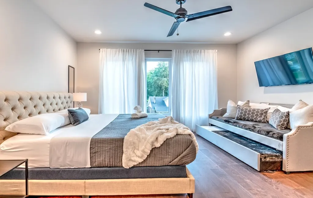 1113B Sharpe Avenue Nashville TN 37206