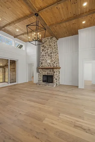 1651 Lake Louisa Loop Monteagle TN 37356