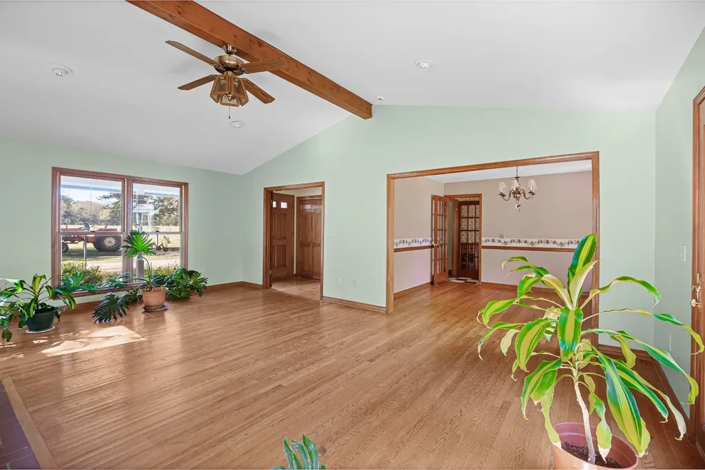 2159 Verona Caney Road Lewisburg TN 37091