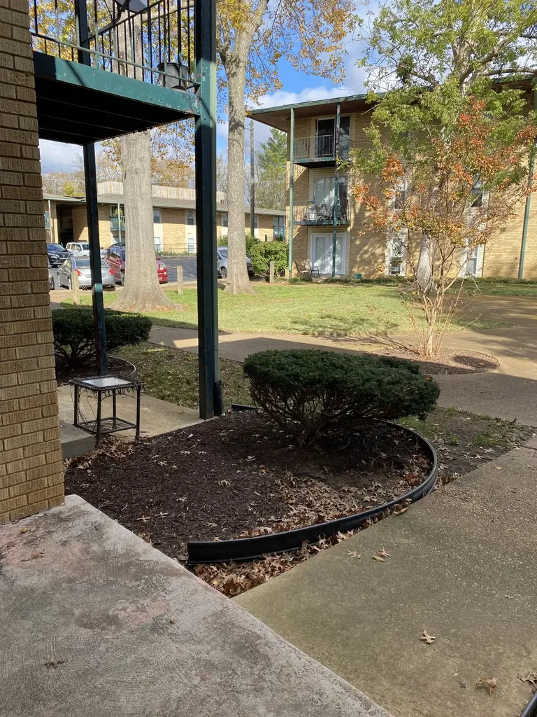 555 N Dupont Avenue Madison TN 37115