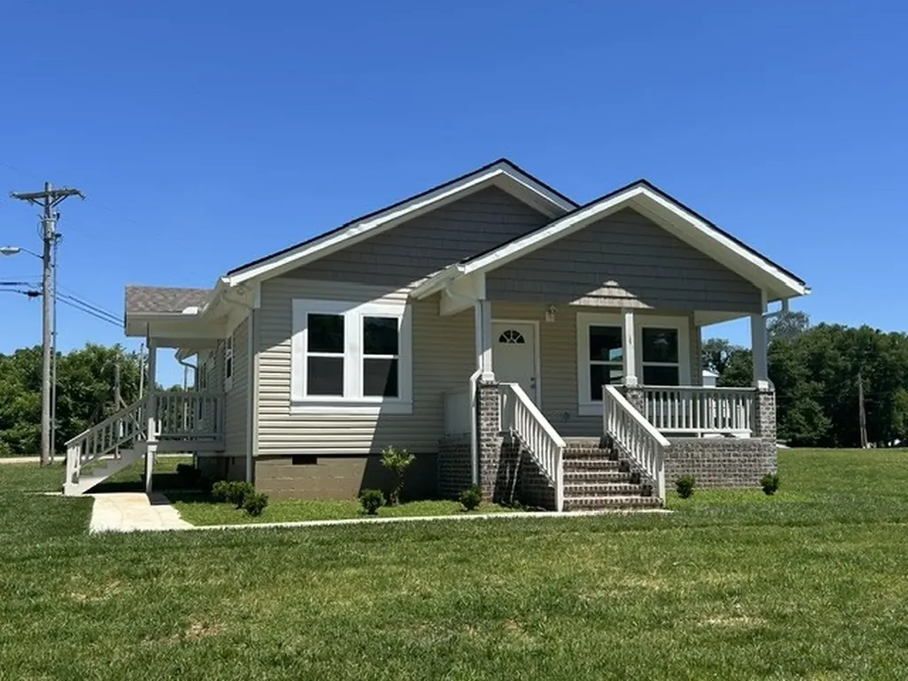 125 Front Street N Cowan TN 37318