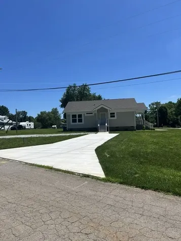 125 Front Street N Cowan TN 37318