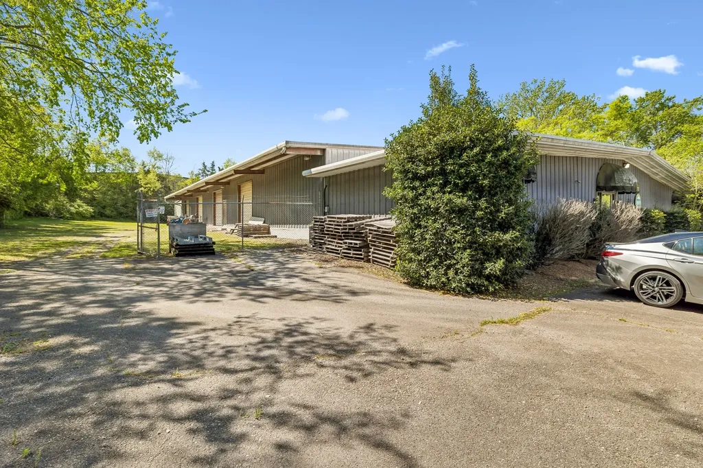1105 Tuckahoe Drive Nashville TN 37207