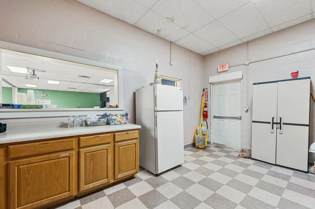 310 N Spring Street Mcminnville TN 37110