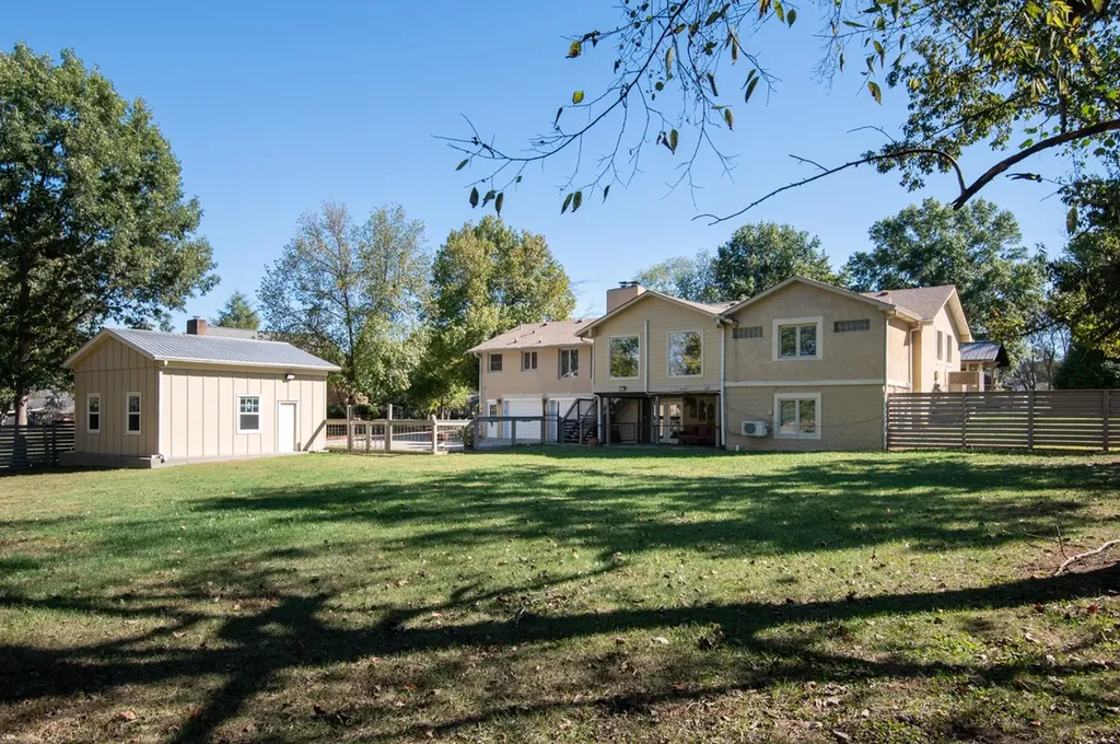 318 W Lee Etta Drive Gallatin TN 37066
