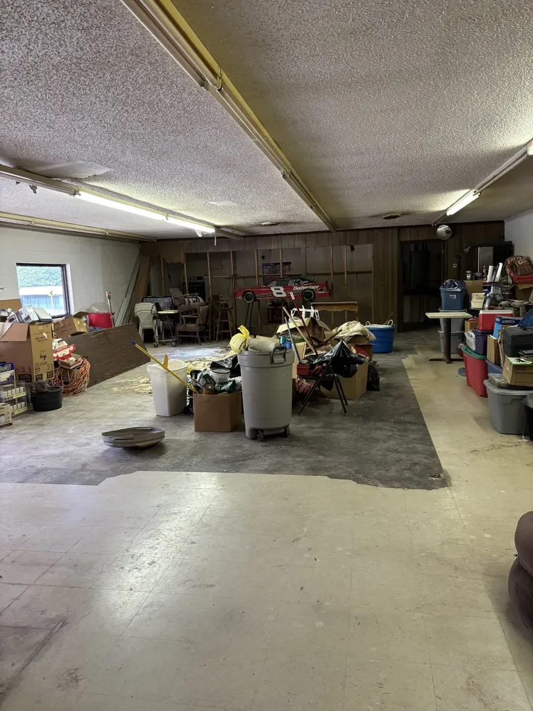 4111 Jefferson Road Smithville TN 37166