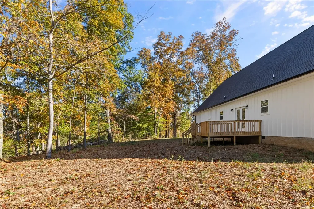 1194 Harmony Way Road Lawrenceburg TN 38464