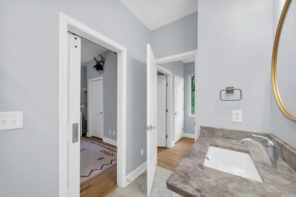 1930A Herman Street Nashville TN 37208