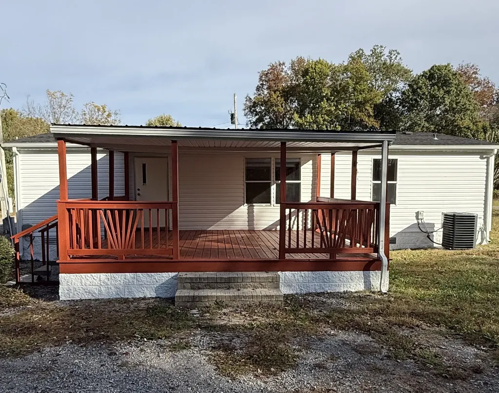 600 Meridian Drive Smithville TN 37166
