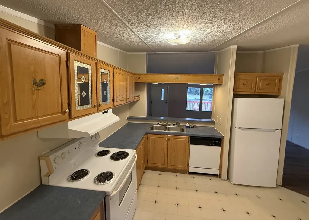 600 Meridian Drive Smithville TN 37166