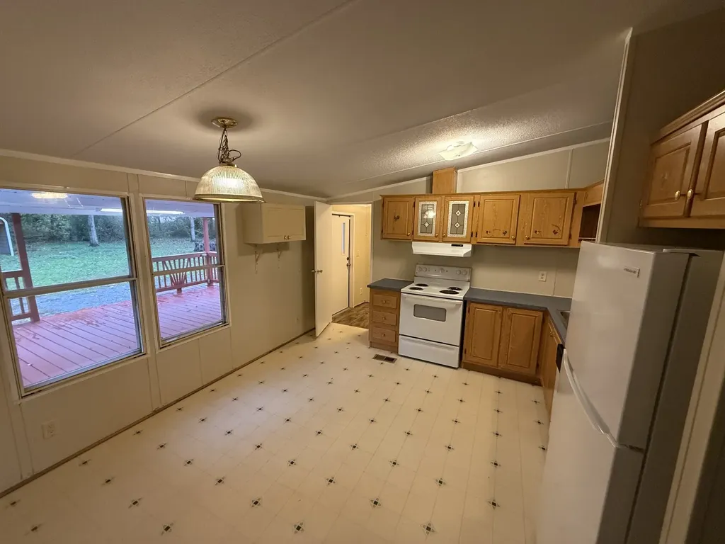 600 Meridian Drive Smithville TN 37166