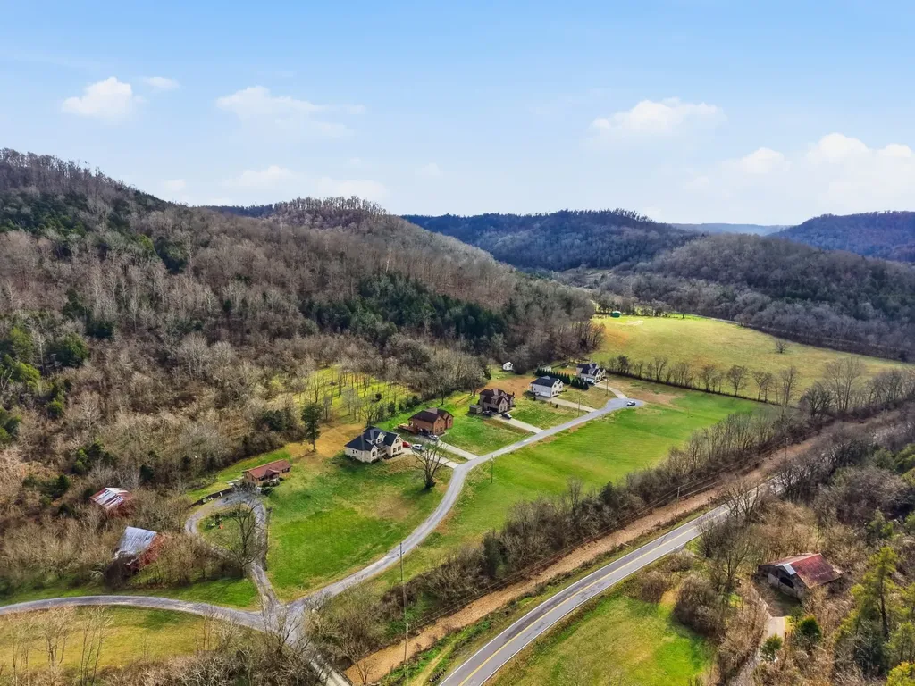 57 Hillside Cove Drive Woodbury TN 37190