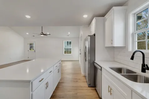 138 Greentop Street Hartsville TN 37074