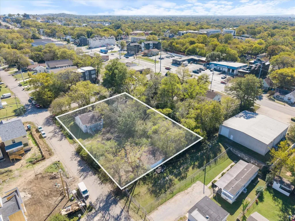 2006 Sultana Avenue Nashville TN 37207