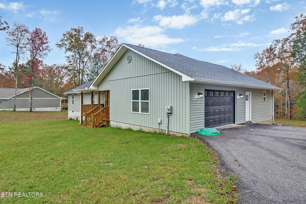 172 Creekview Court Jamestown TN 38556