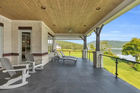 290 Edgewater Way Jasper TN 37347