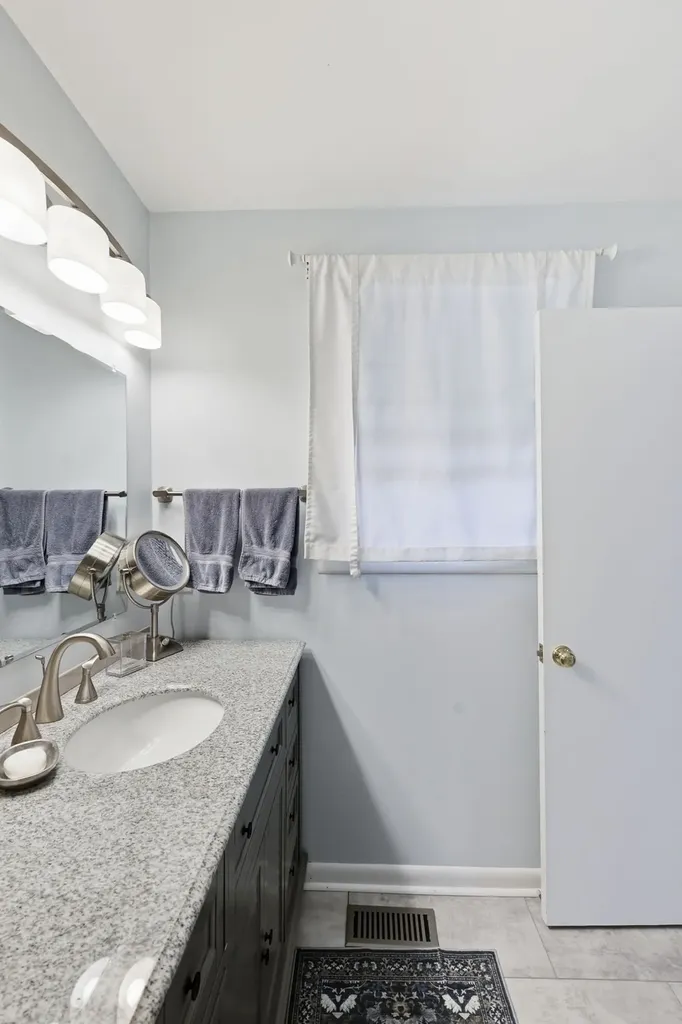 118 Allen Drive Hendersonville TN 37075
