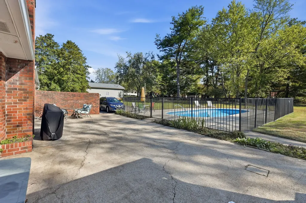 118 Allen Drive Hendersonville TN 37075