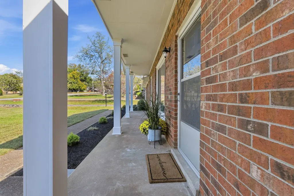 118 Allen Drive Hendersonville TN 37075