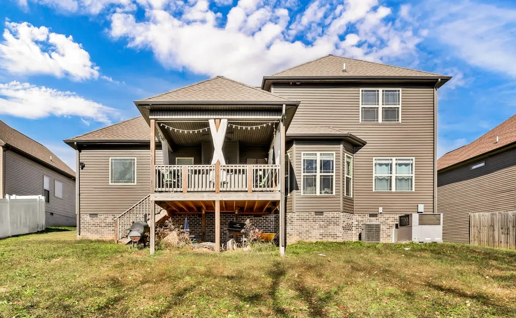 106 David Keith Lane Clarksville TN 37042