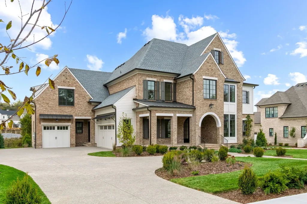 1735 Briarmont Place Brentwood TN 37027