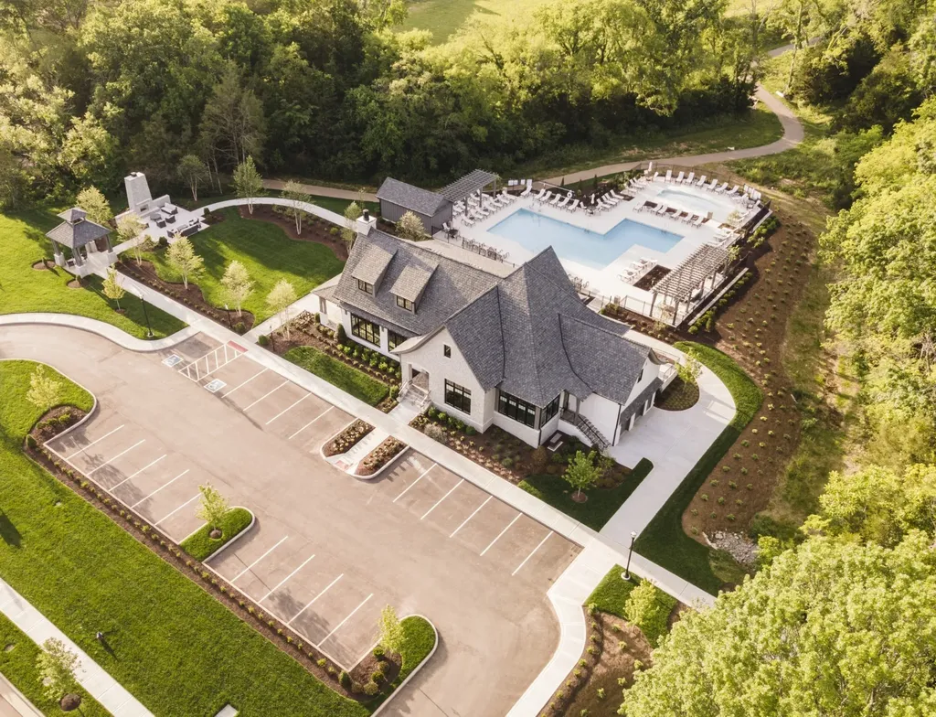 1735 Briarmont Place Brentwood TN 37027