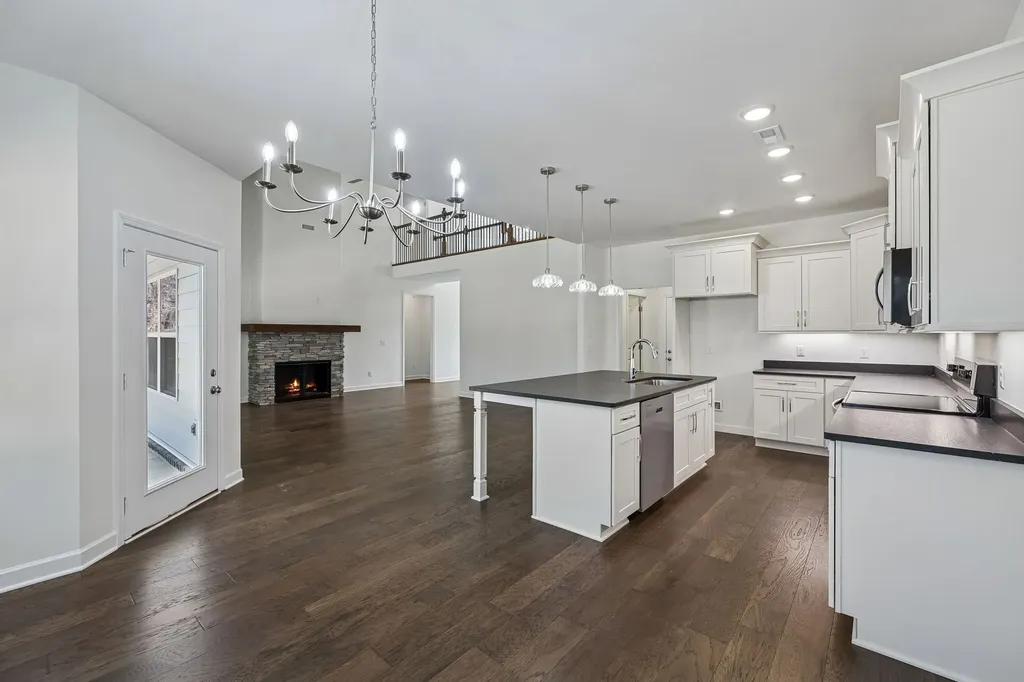 281 Estates Drive Smithville TN 37166