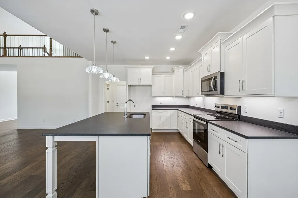 281 Estates Drive Smithville TN 37166