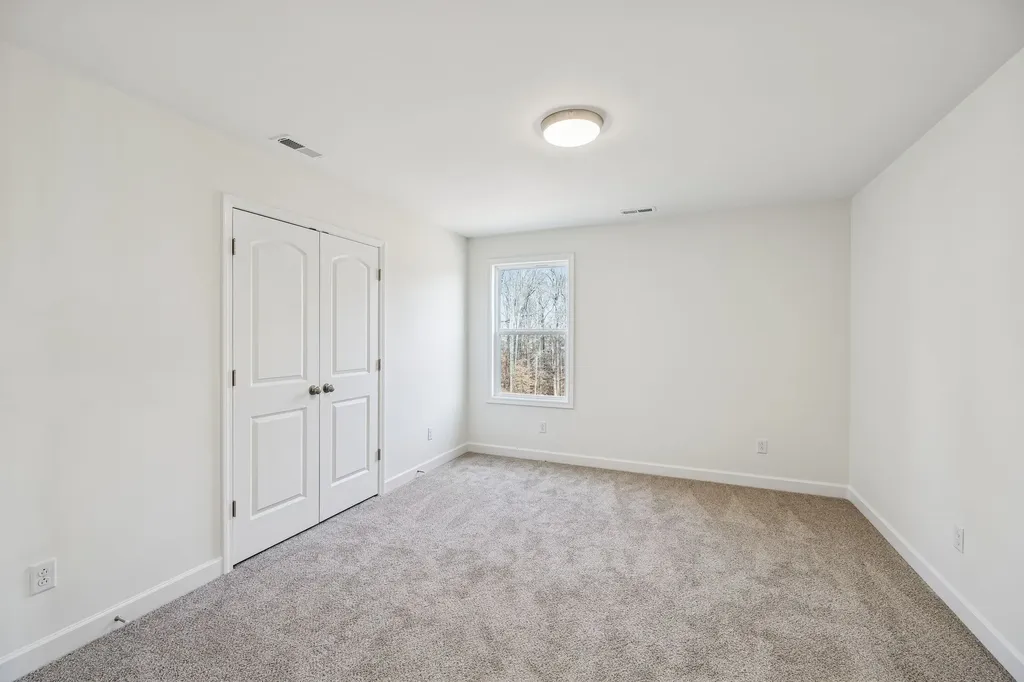281 Estates Drive Smithville TN 37166
