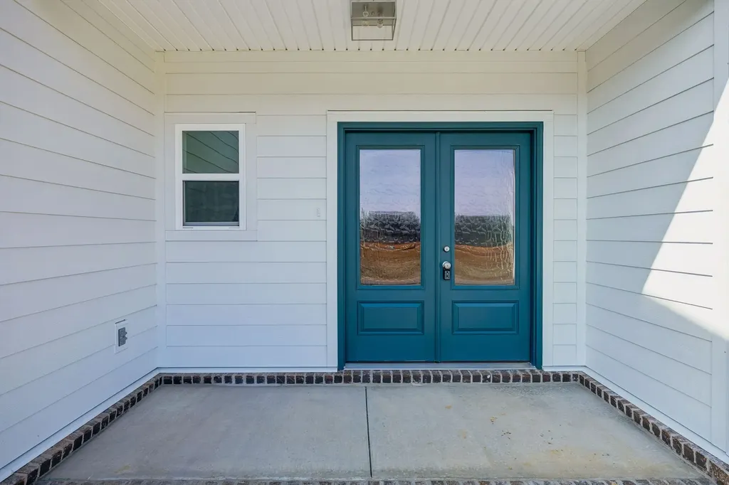 281 Estates Drive Smithville TN 37166