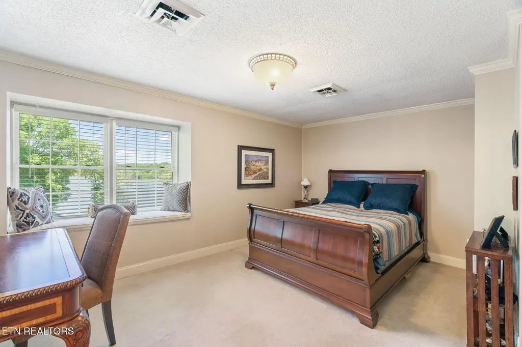 805 Butler Drive Loudon TN 37774
