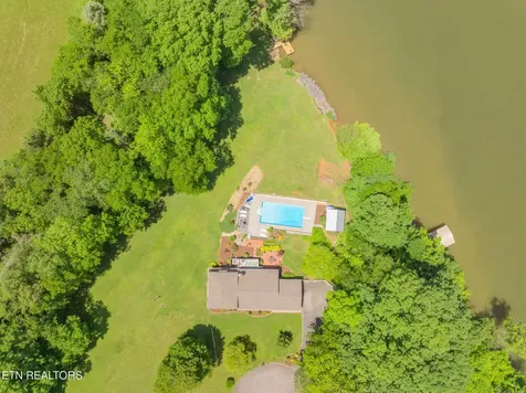 805 Butler Drive Loudon TN 37774