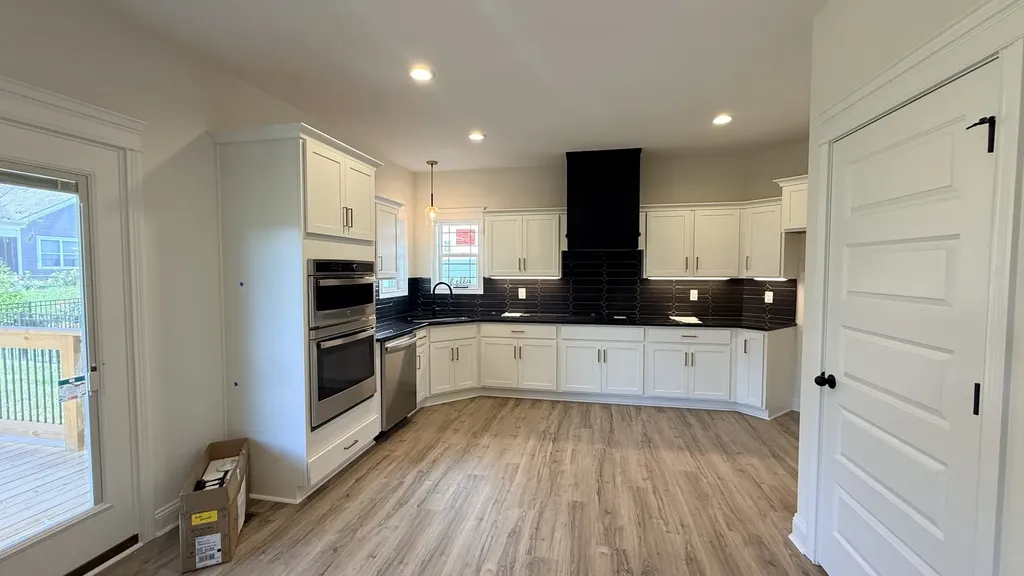 474 Spiderwort Drive Clarksville TN 37043