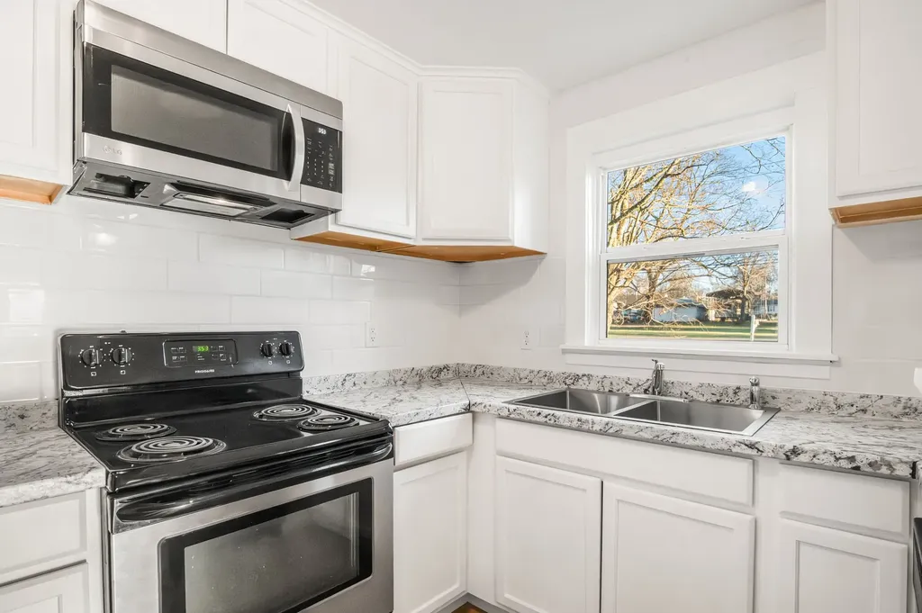 508 Lewis Avenue Shelbyville TN 37160