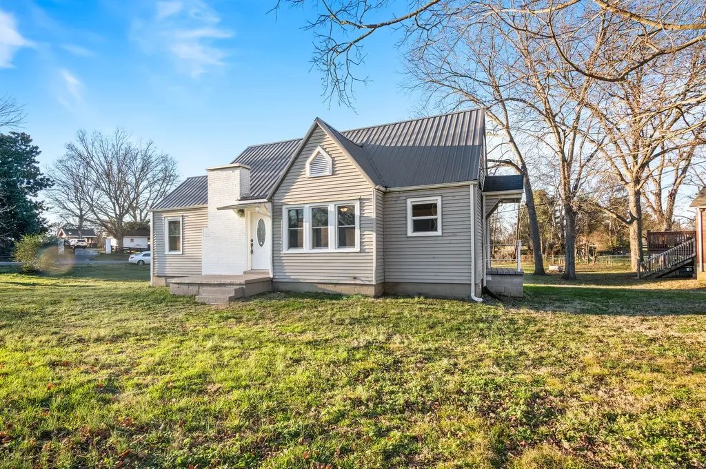 508 Lewis Avenue Shelbyville TN 37160