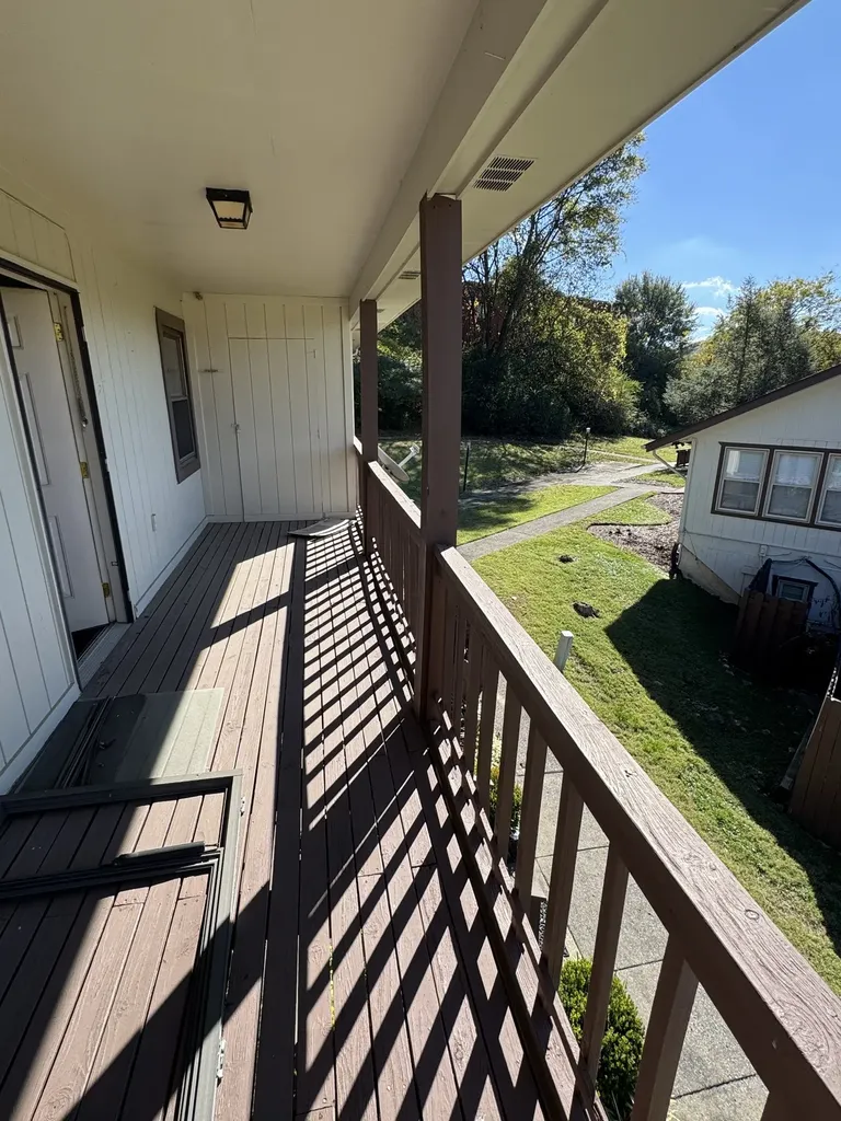 389 Deer Lake Drive Nashville TN 37221