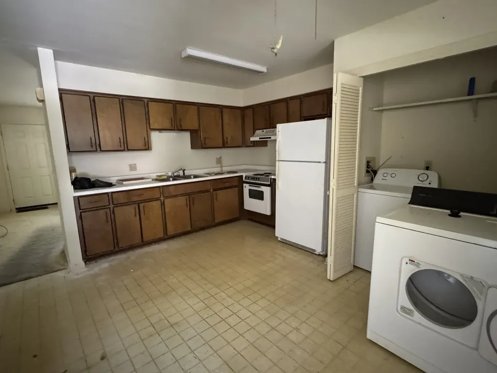 389 Deer Lake Drive Nashville TN 37221