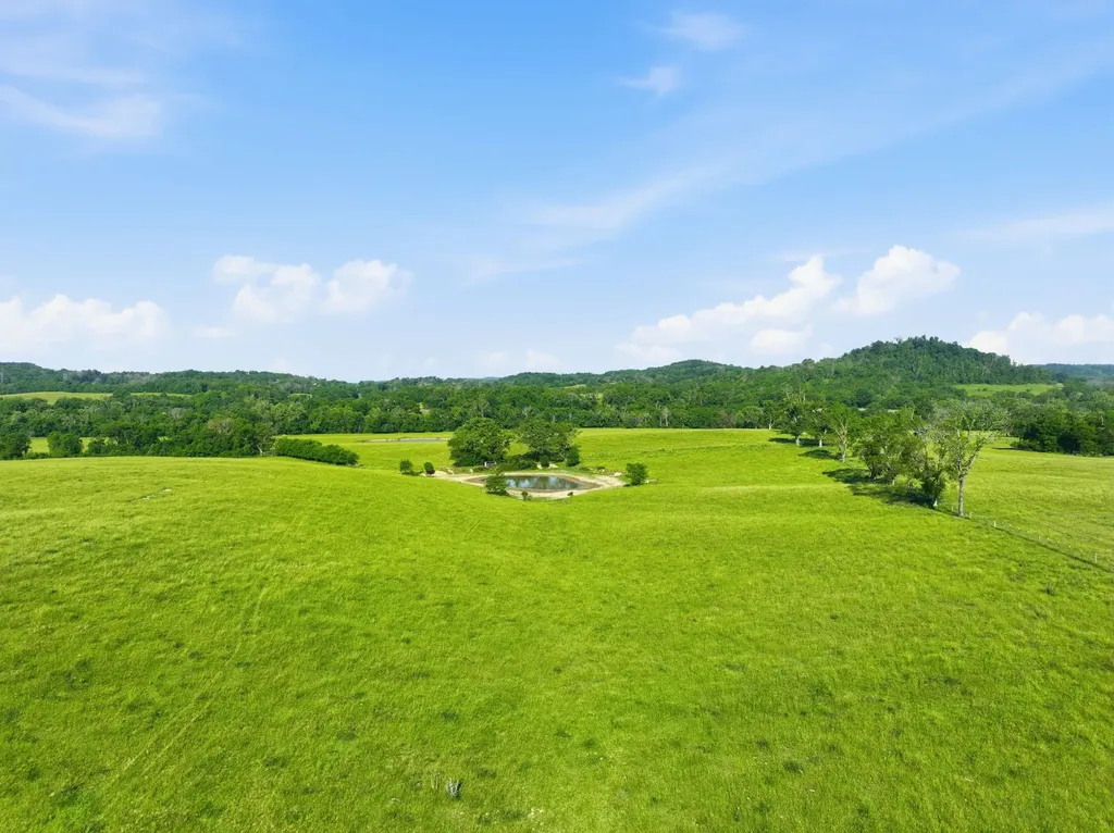 5 Deshea Creek Road Gallatin TN 37066