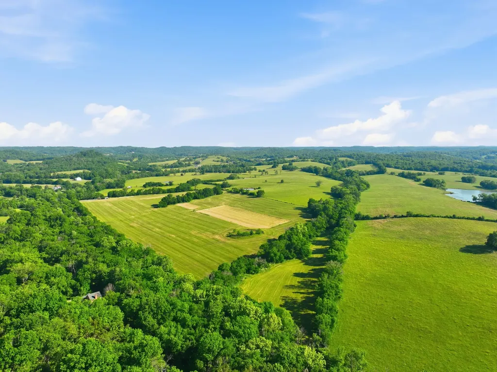 7 Deshea Creek Road Gallatin TN 37066