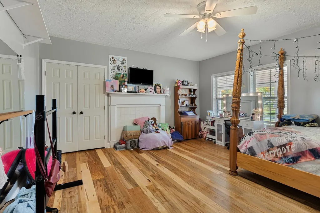 5867 Borthick Road Springfield TN 37172