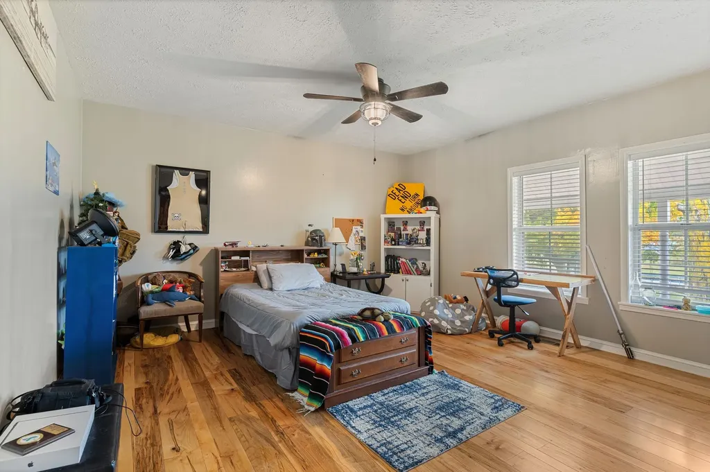 5867 Borthick Road Springfield TN 37172
