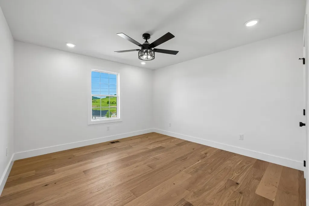 475 Bridle Path Hartsville TN 37074