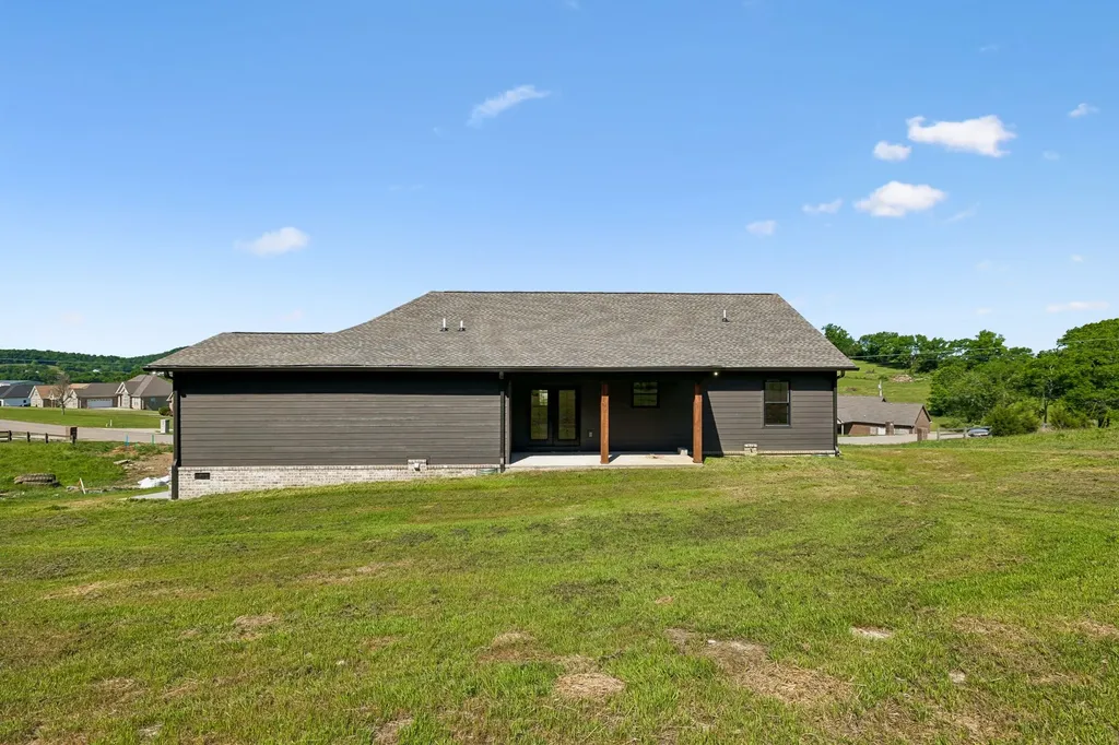 475 Bridle Path Hartsville TN 37074