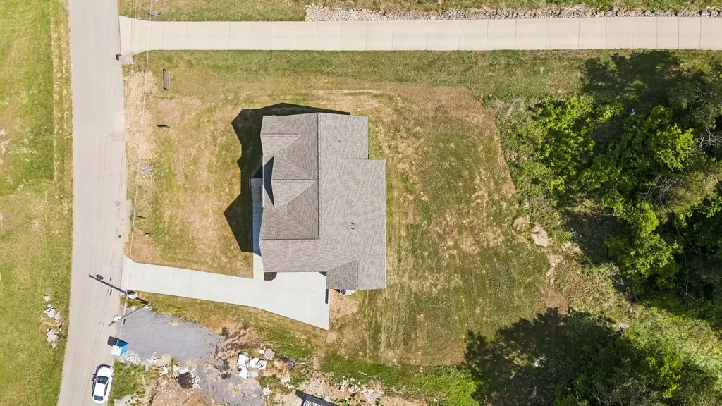 475 Bridle Path Hartsville TN 37074