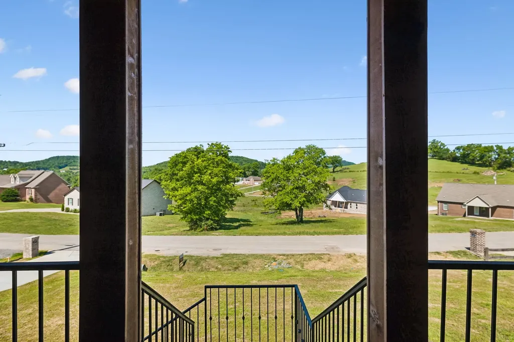 475 Bridle Path Hartsville TN 37074