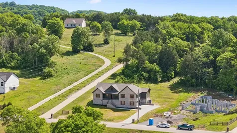 475 Bridle Path Hartsville TN 37074