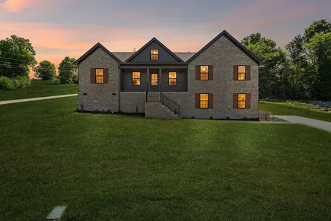475 Bridle Path Hartsville TN 37074